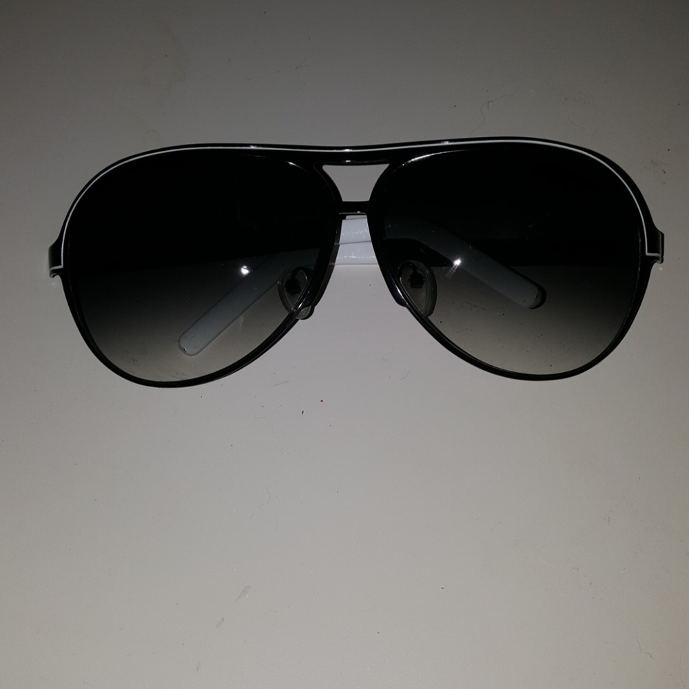 Aviator sunglasses